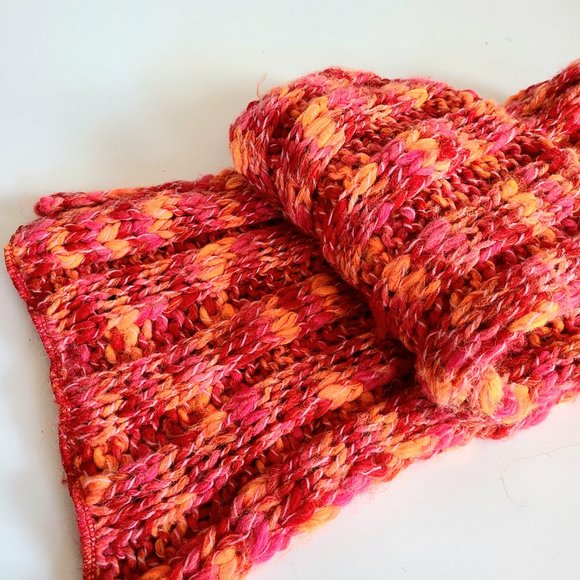 Orange and pink Careta knitted scarf. Made in France. - Picture 1 of 5